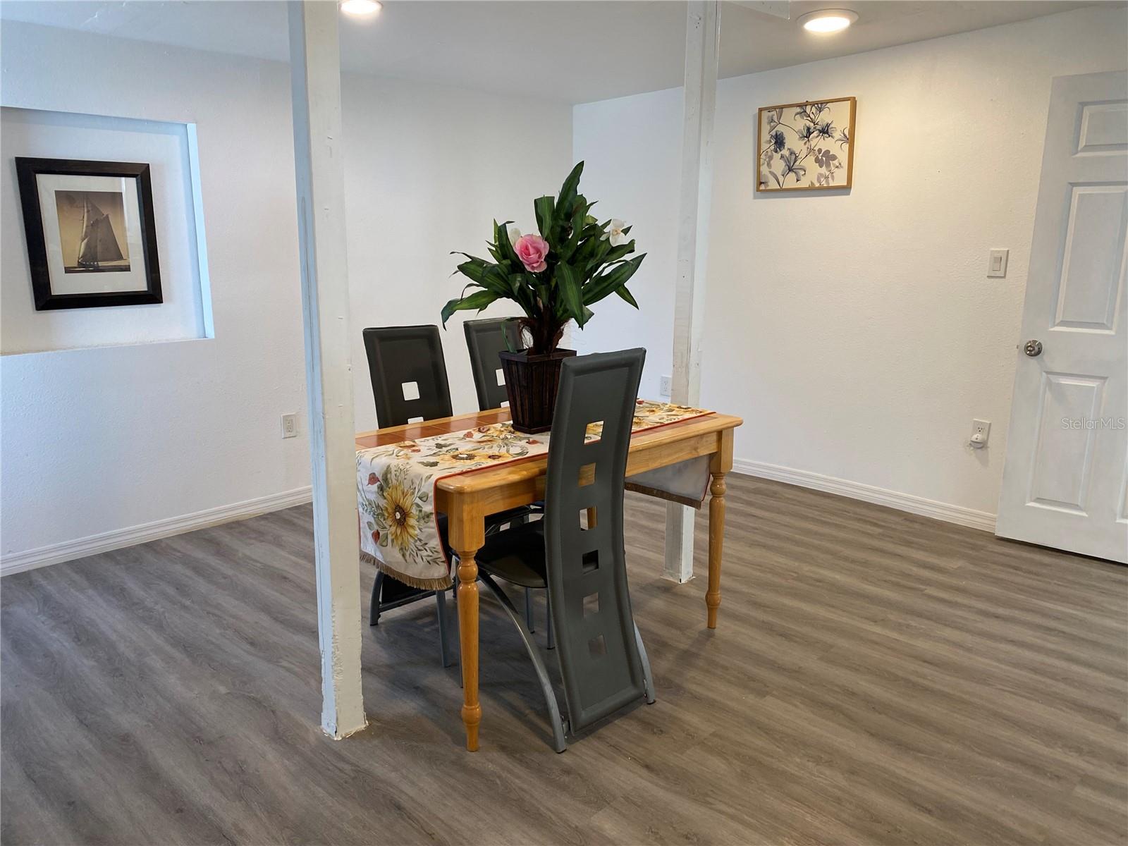 Image 37 of 50 For 3950 45th Avenue N