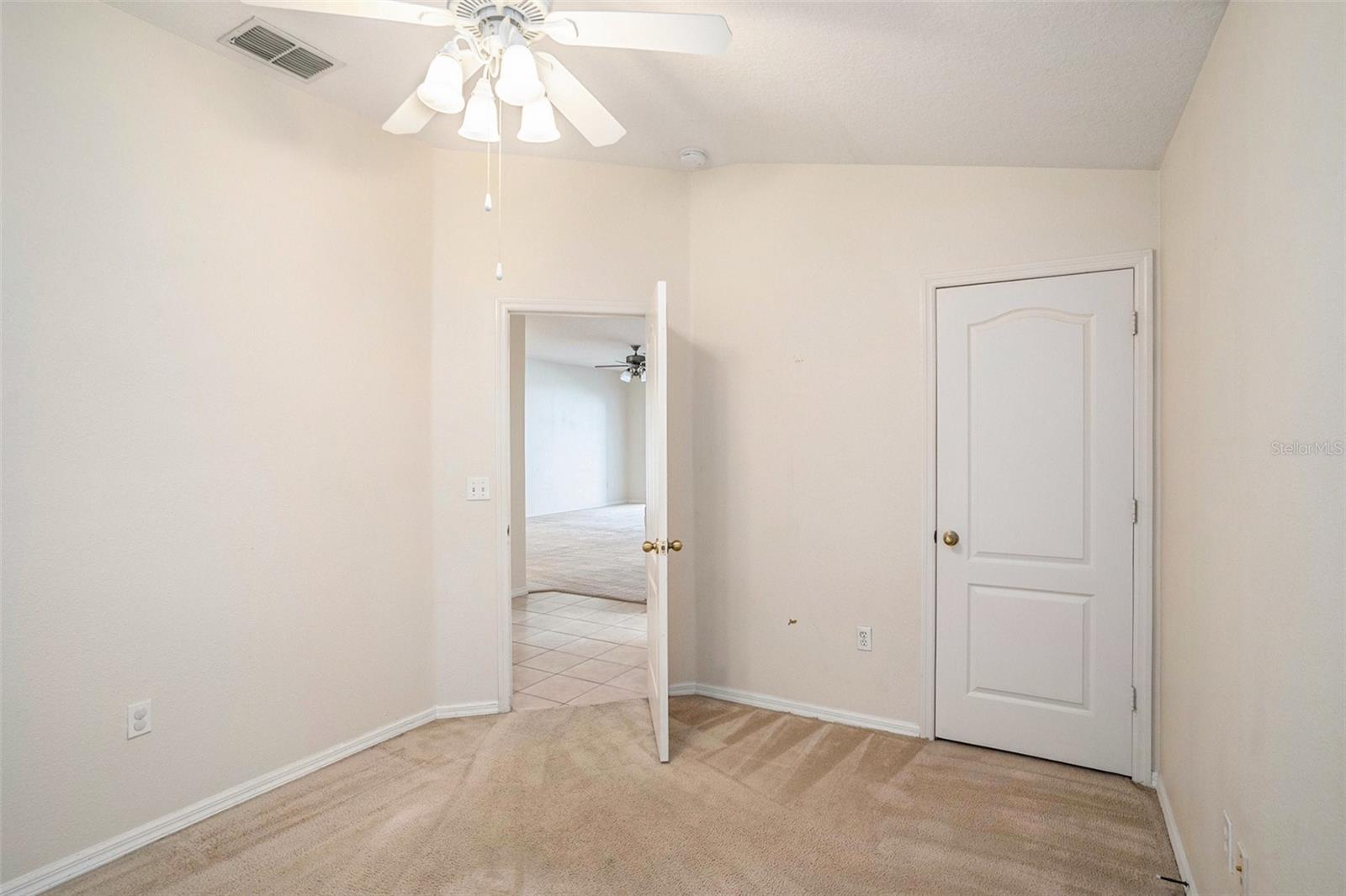 Image 15 of 27 For 1837 Ravenridge Street