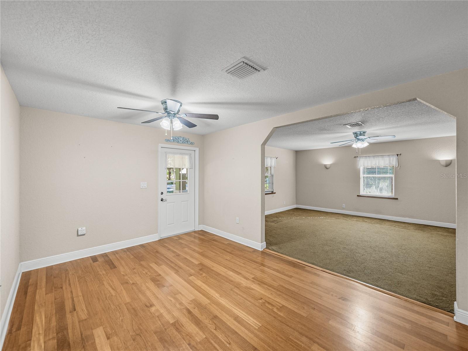 Image 10 of 68 For 34800 Orange Belt Drive