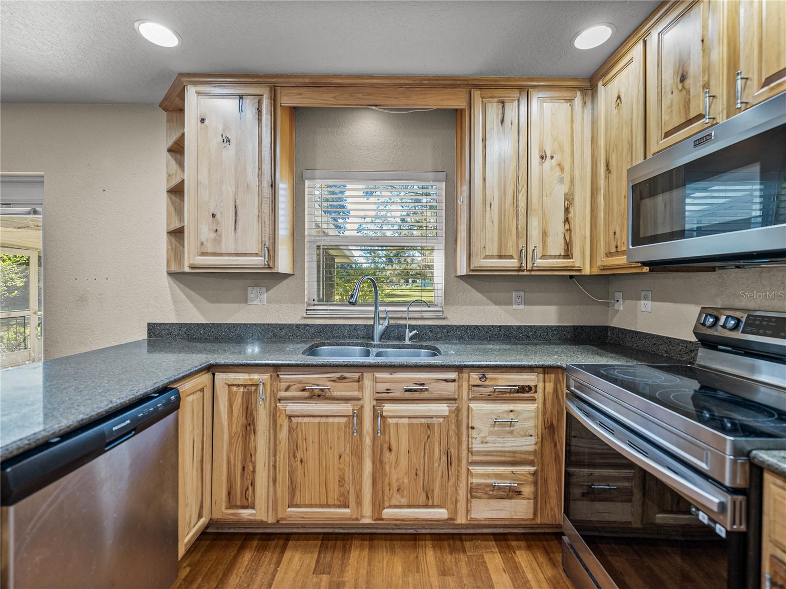 Image 22 of 68 For 34800 Orange Belt Drive