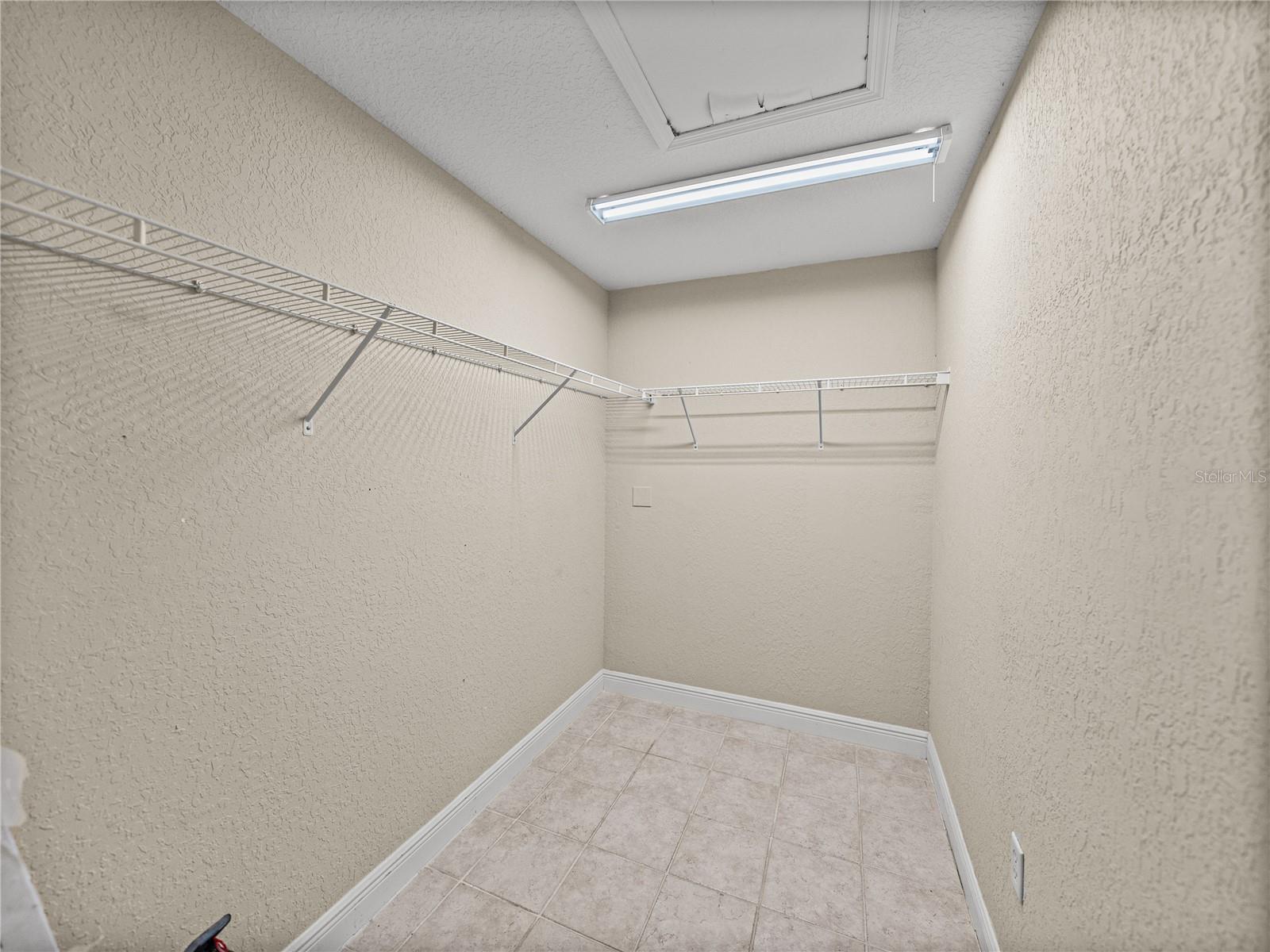 Image 33 of 68 For 34800 Orange Belt Drive