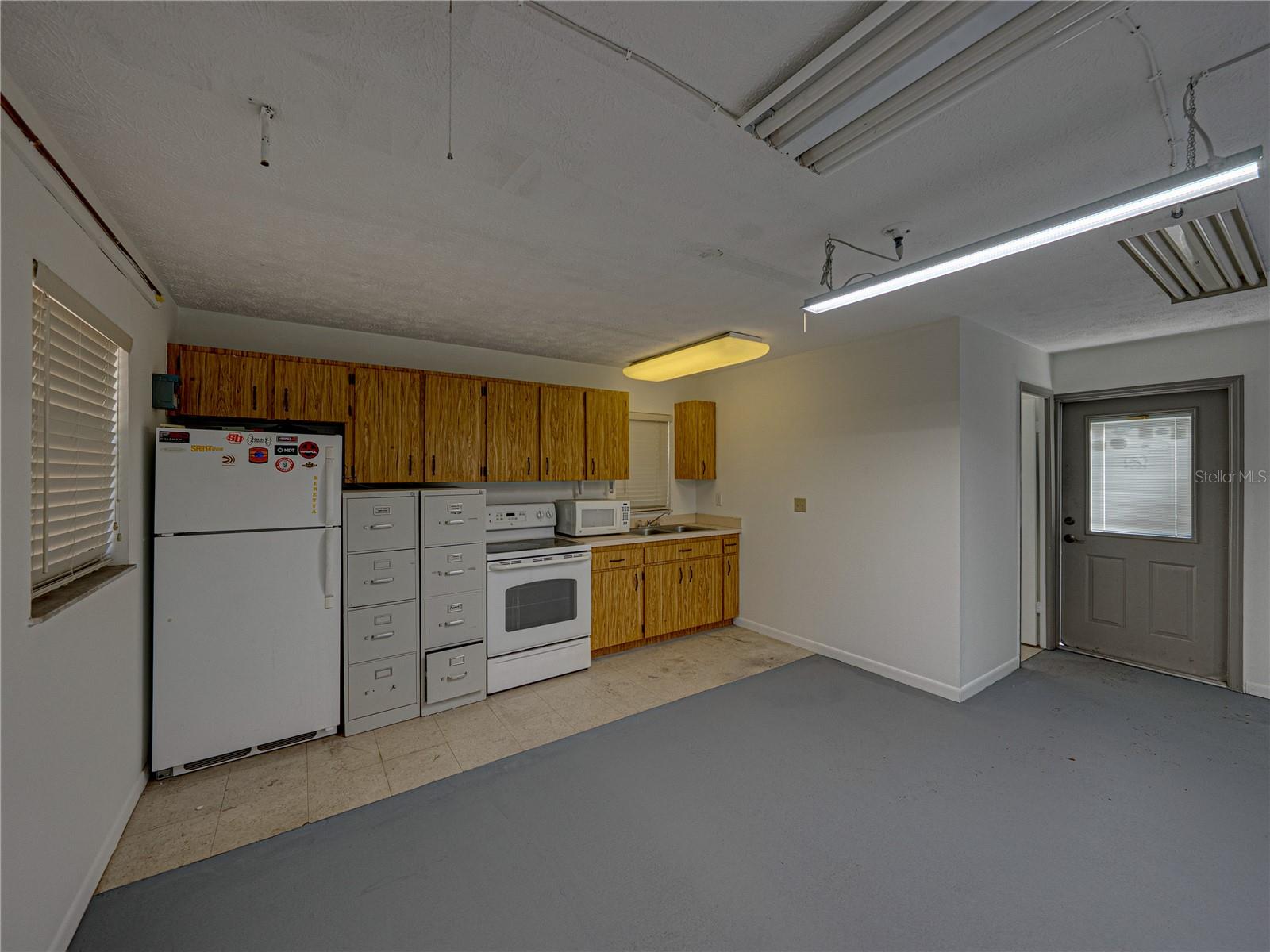 Image 49 of 68 For 34800 Orange Belt Drive