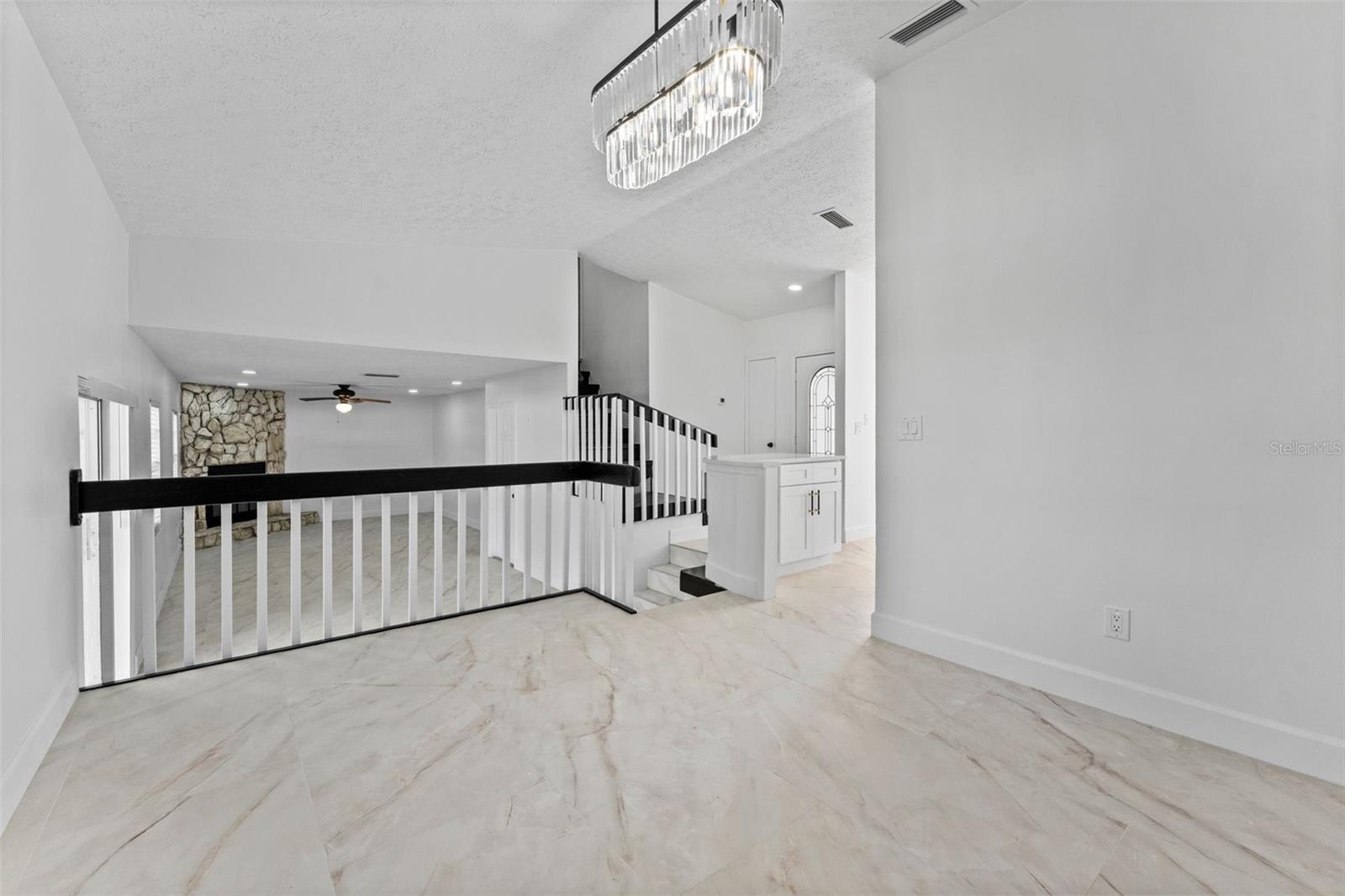 Image 11 of 36 For 6502 Spanish Moss Circle