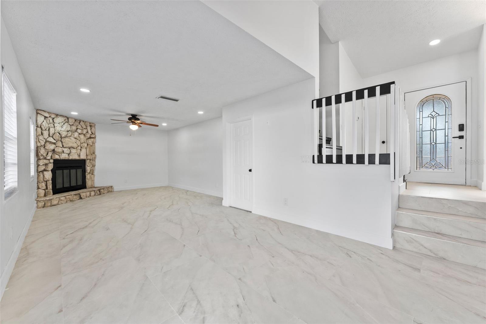 Image 13 of 36 For 6502 Spanish Moss Circle