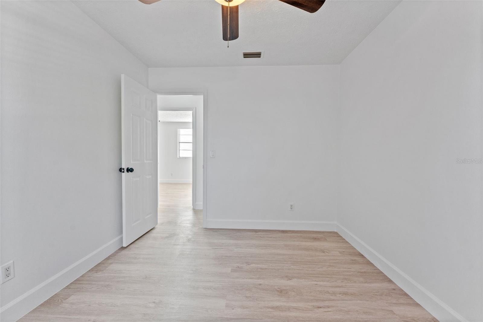 Image 21 of 36 For 6502 Spanish Moss Circle