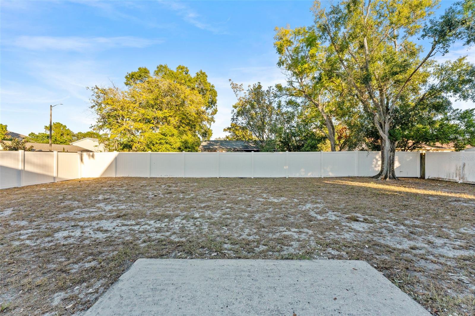 Image 28 of 36 For 6502 Spanish Moss Circle