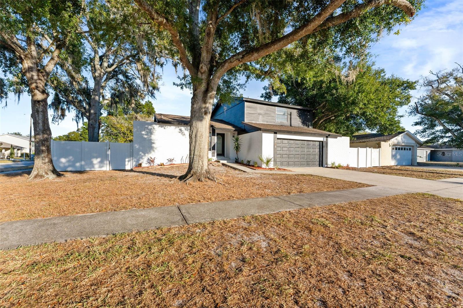 Image 30 of 36 For 6502 Spanish Moss Circle