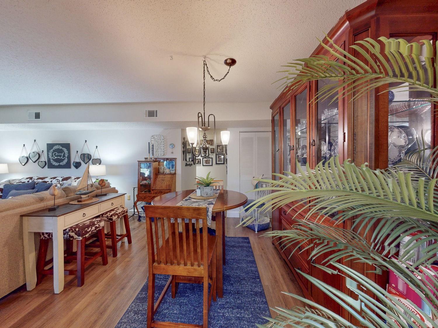 Image 11 of 40 For 9950 62nd Terrace N 315