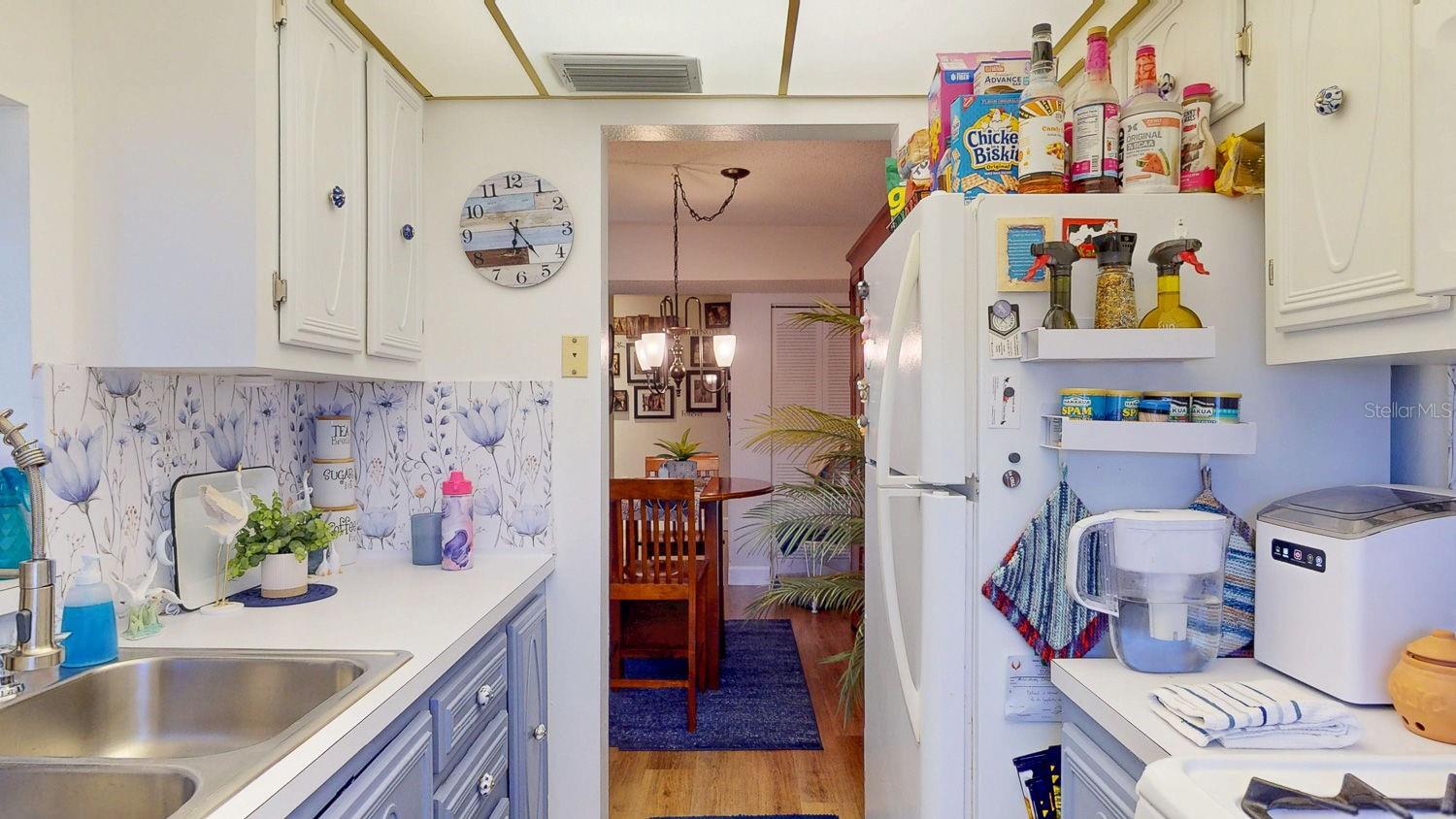 Image 17 of 40 For 9950 62nd Terrace N 315