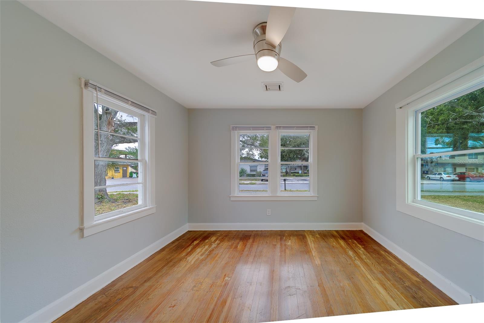 Image 22 of 54 For 810 2nd Avenue Nw