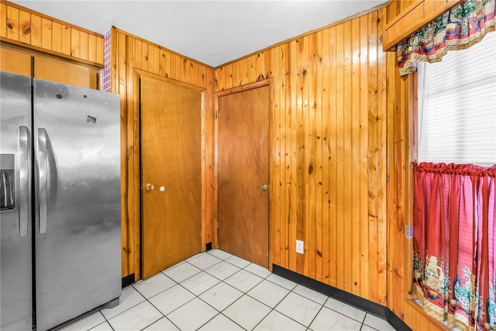 Image 15 of 32 For 8315 Riverboat Drive