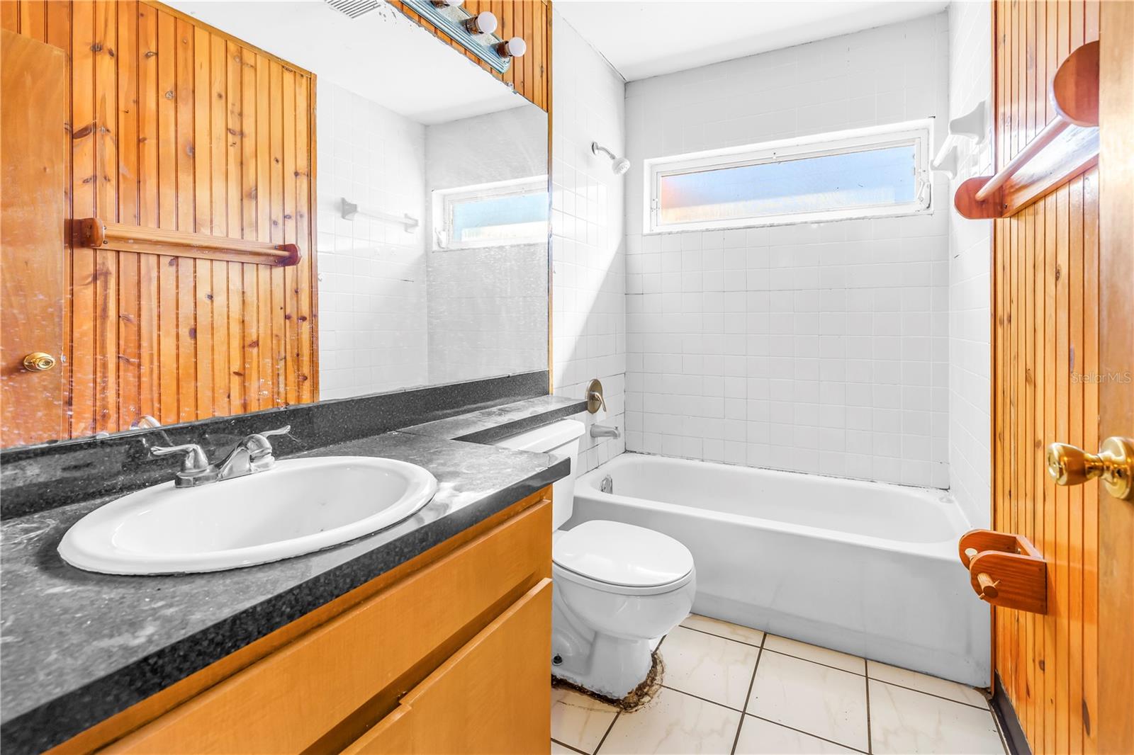 Image 18 of 32 For 8315 Riverboat Drive