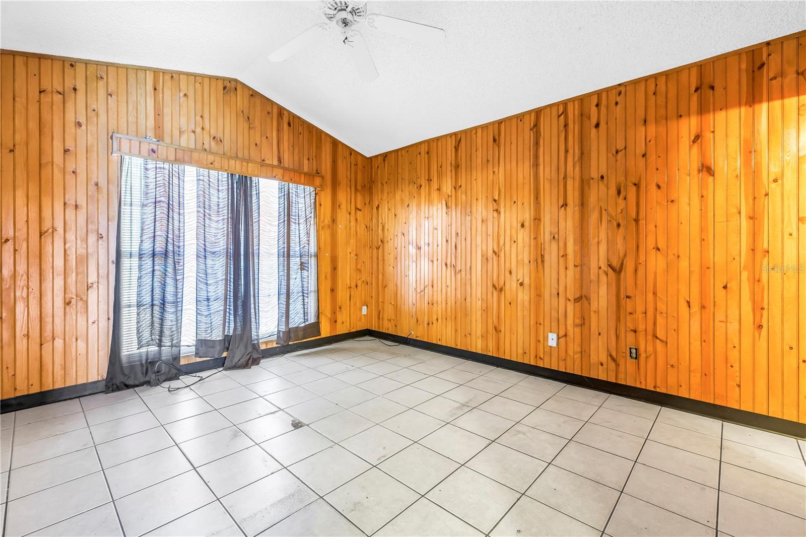 Image 21 of 32 For 8315 Riverboat Drive