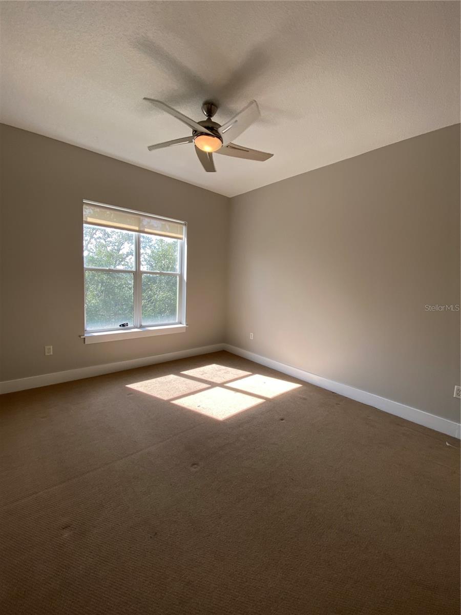 Image 18 of 64 For 1501 Doyle Carlton Drive 305