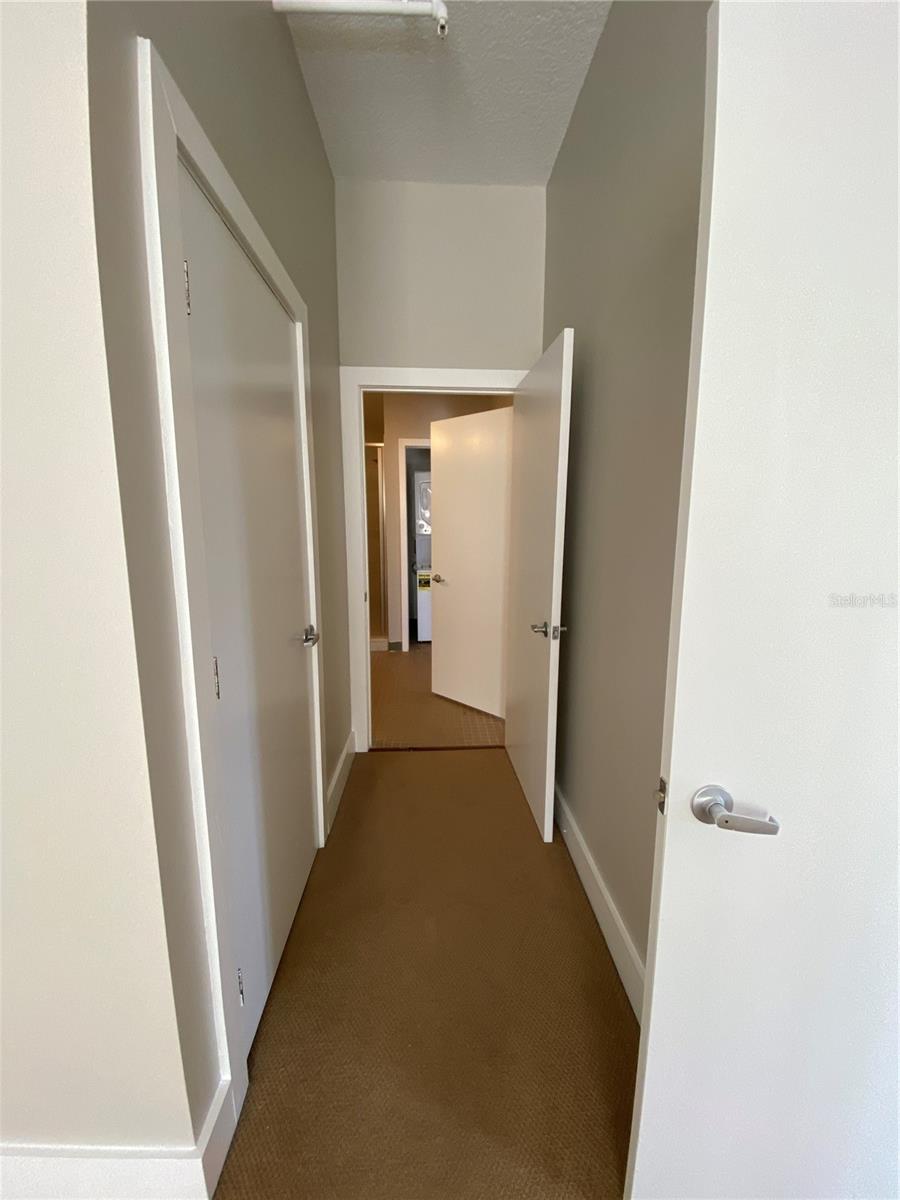 Image 24 of 64 For 1501 Doyle Carlton Drive 305