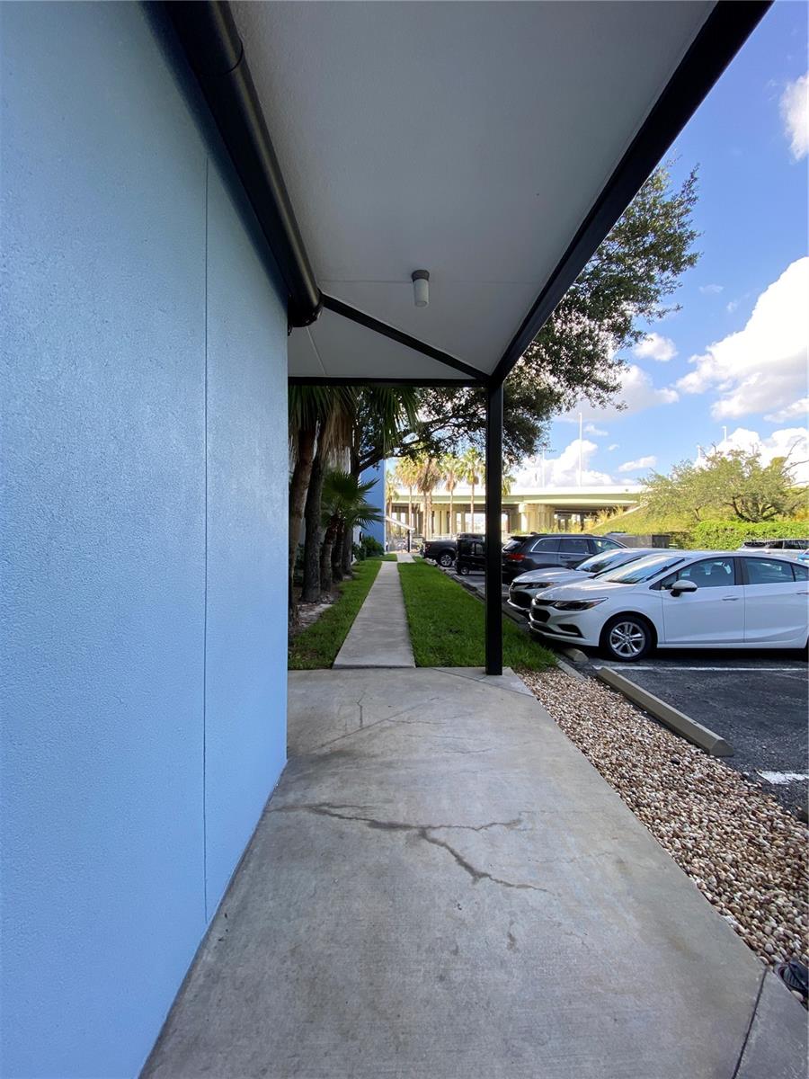 Image 43 of 64 For 1501 Doyle Carlton Drive 305