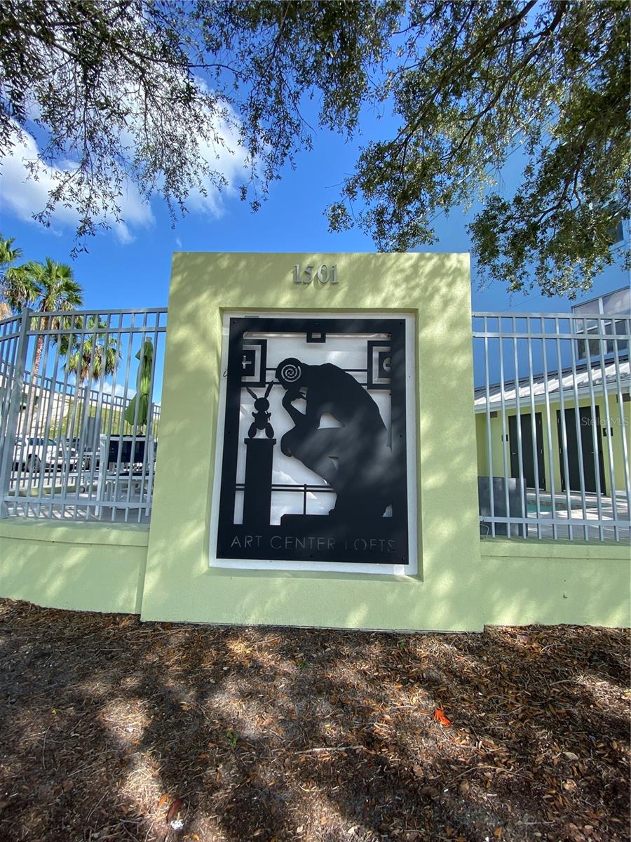 Image 54 of 64 For 1501 Doyle Carlton Drive 305