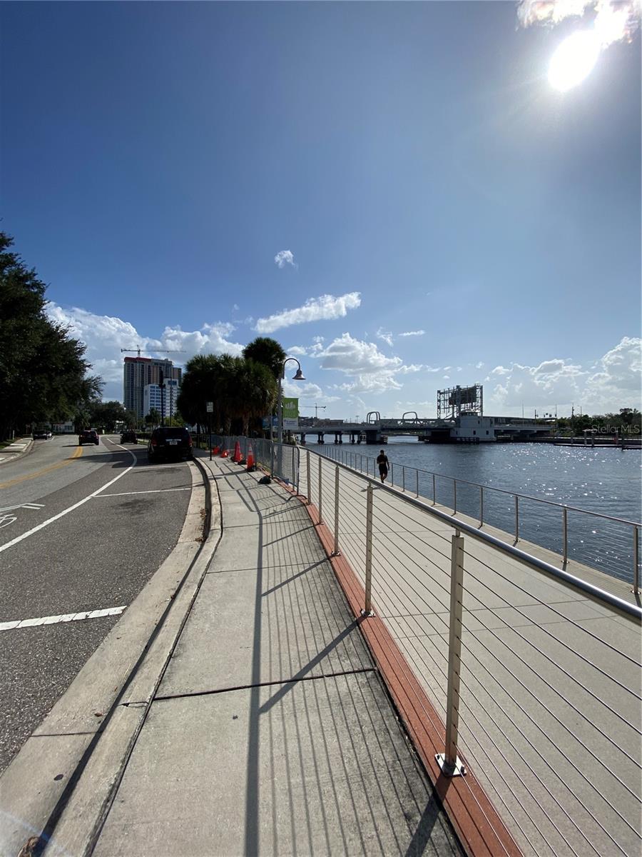 Image 57 of 64 For 1501 Doyle Carlton Drive 305