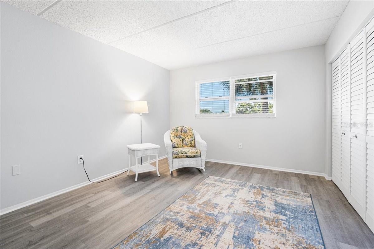 Image 21 of 37 For 821 Patricia Avenue 202