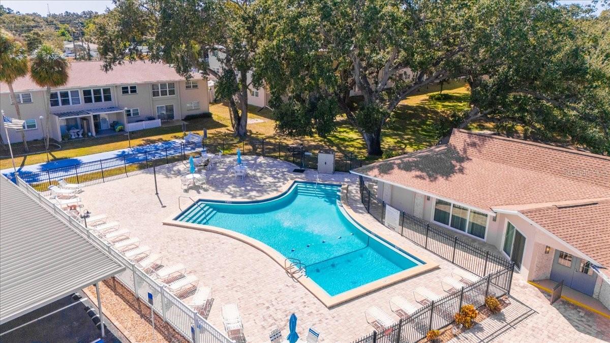 Image 27 of 37 For 821 Patricia Avenue 202