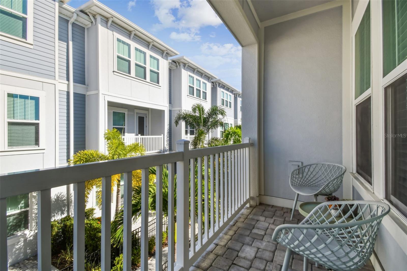 Image 10 of 26 For 208 Tampania Avenue 3