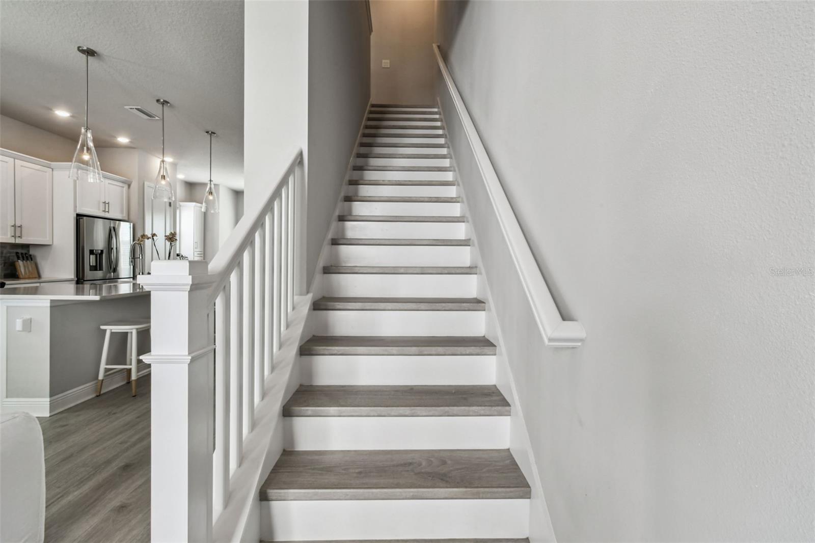 Image 11 of 26 For 208 Tampania Avenue 3