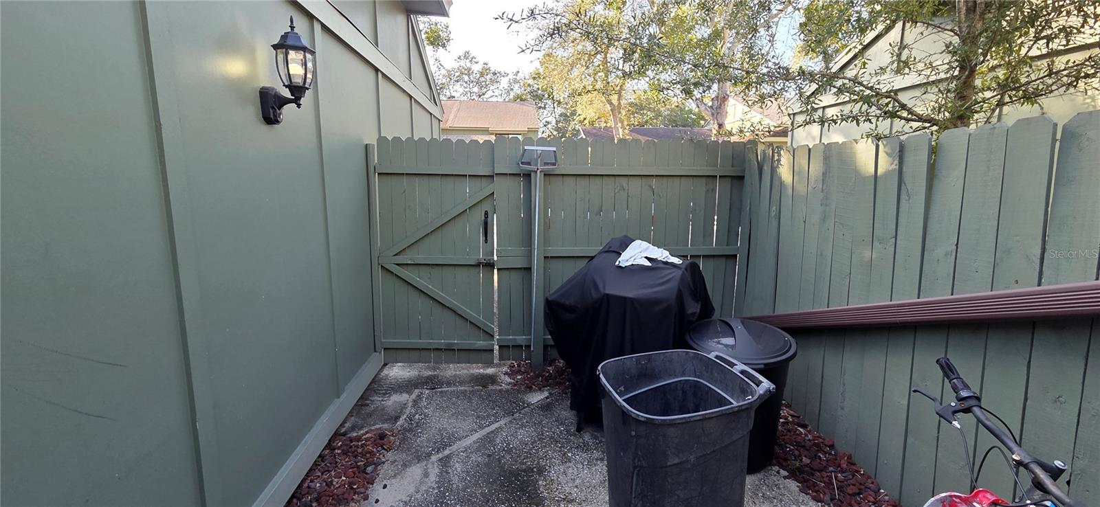 Listing photo id 1 for 165 Pine Cone Trail