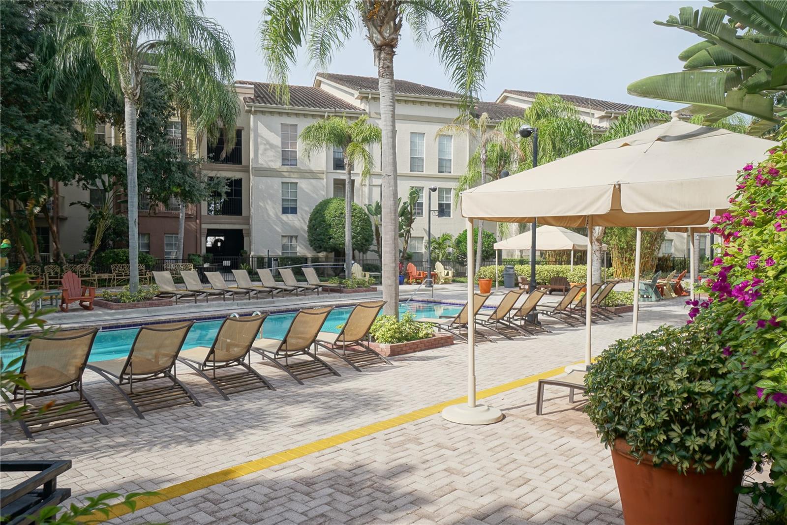 Image 13 of 16 For 2411 Horatio Street 539