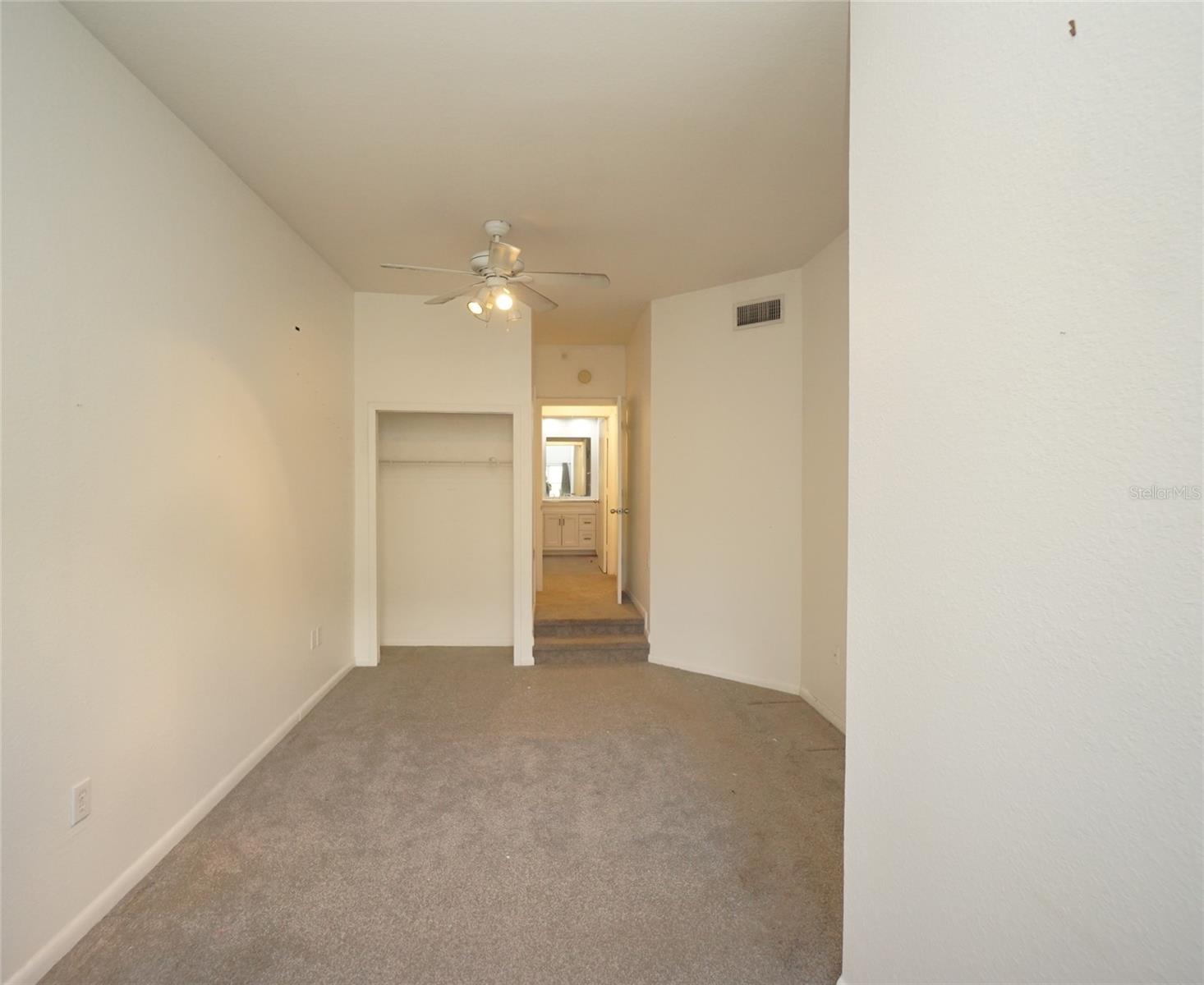 Image 6 of 16 For 2411 Horatio Street 539