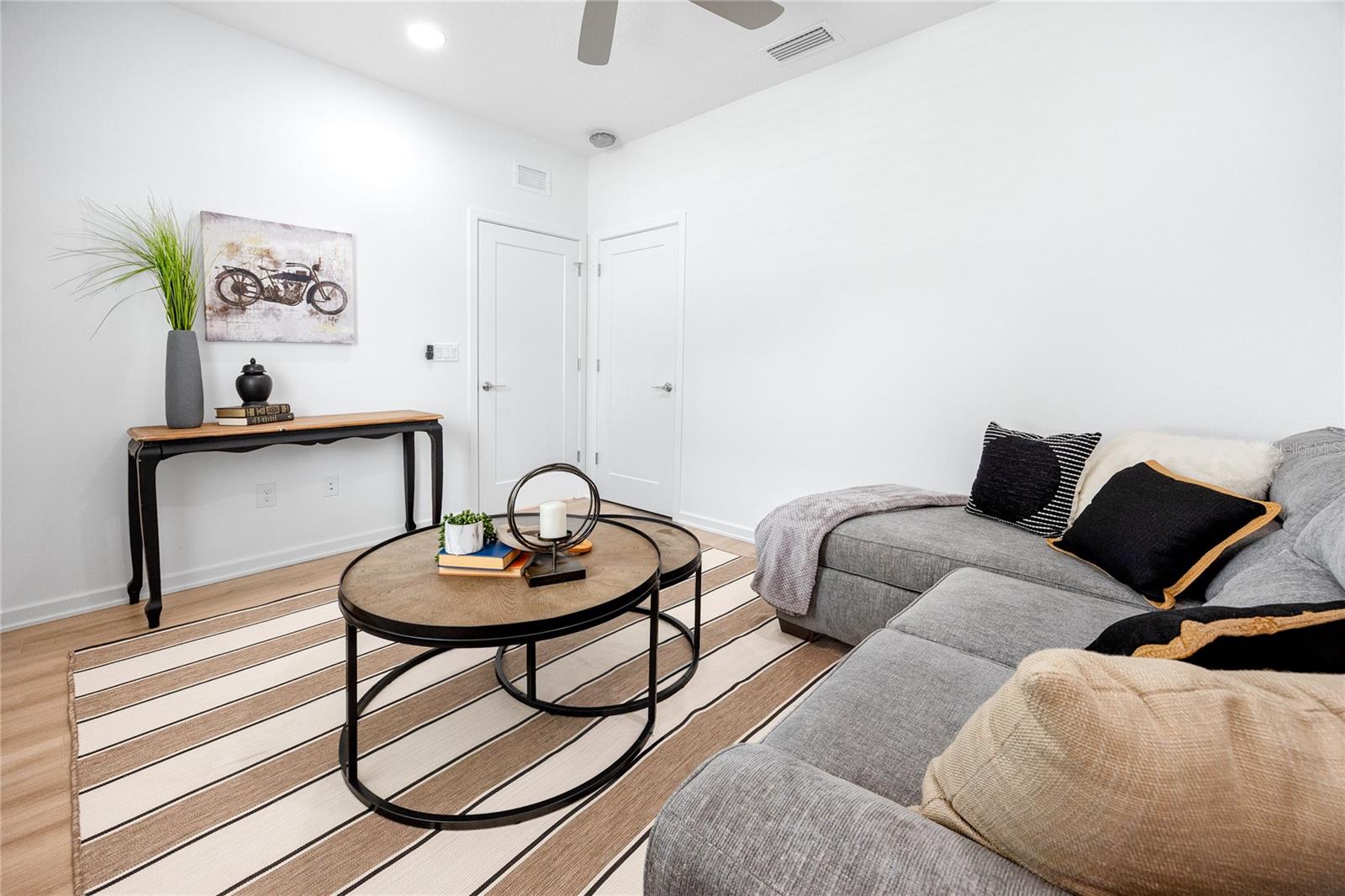 Image 17 of 46 For 3402 28th Avenue 2