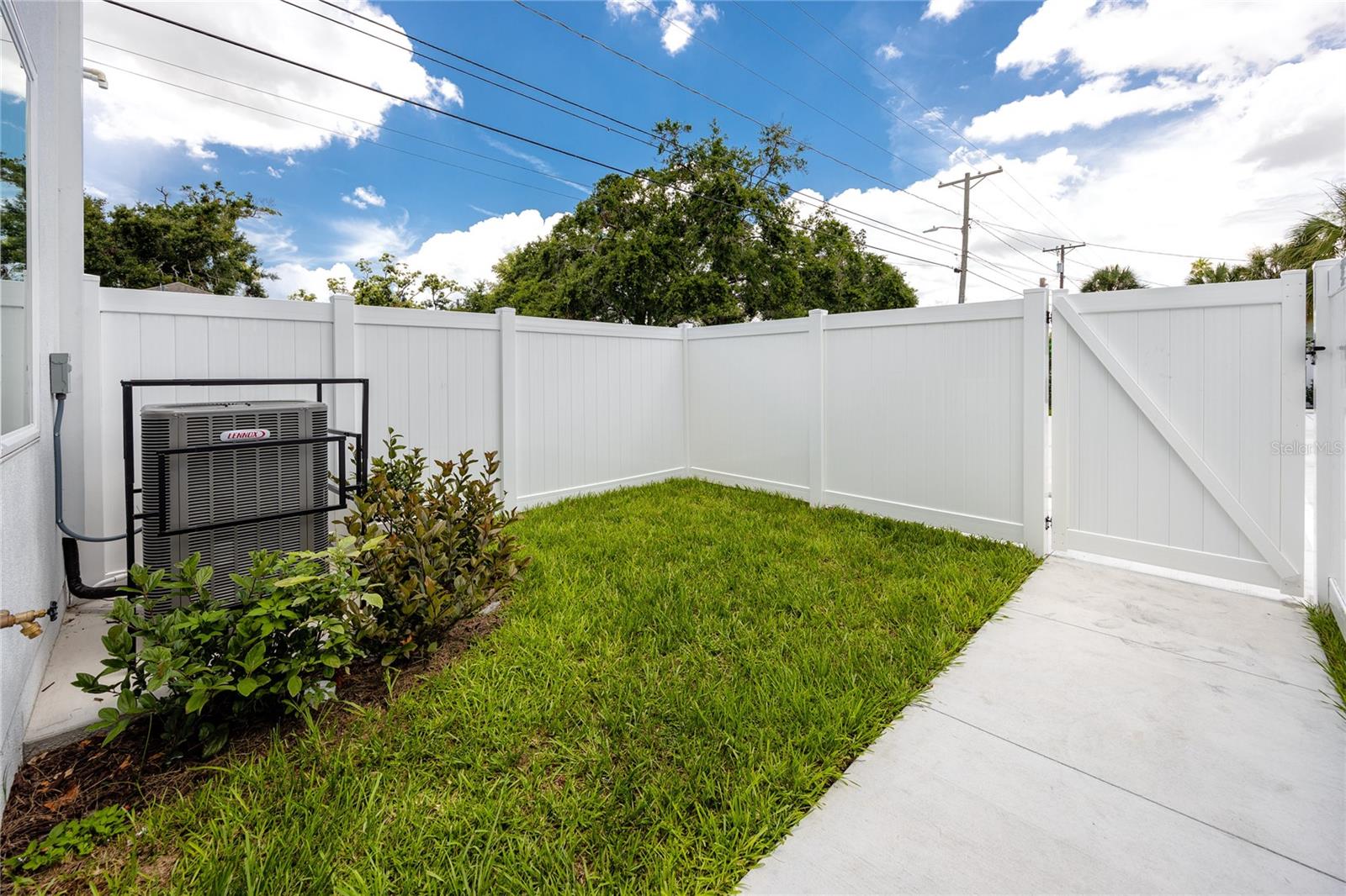 Image 20 of 46 For 3402 28th Avenue 2