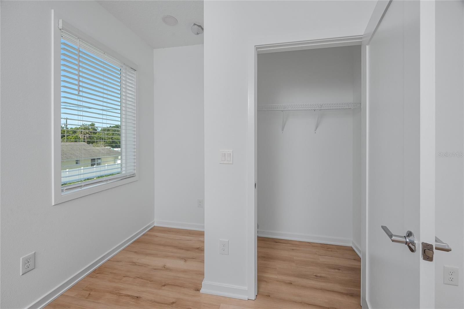 Image 28 of 46 For 3402 28th Avenue 2