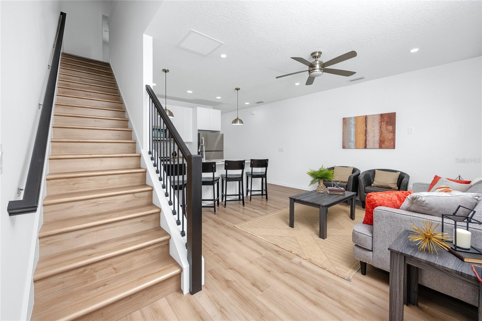 Image 3 of 46 For 3402 28th Avenue 2