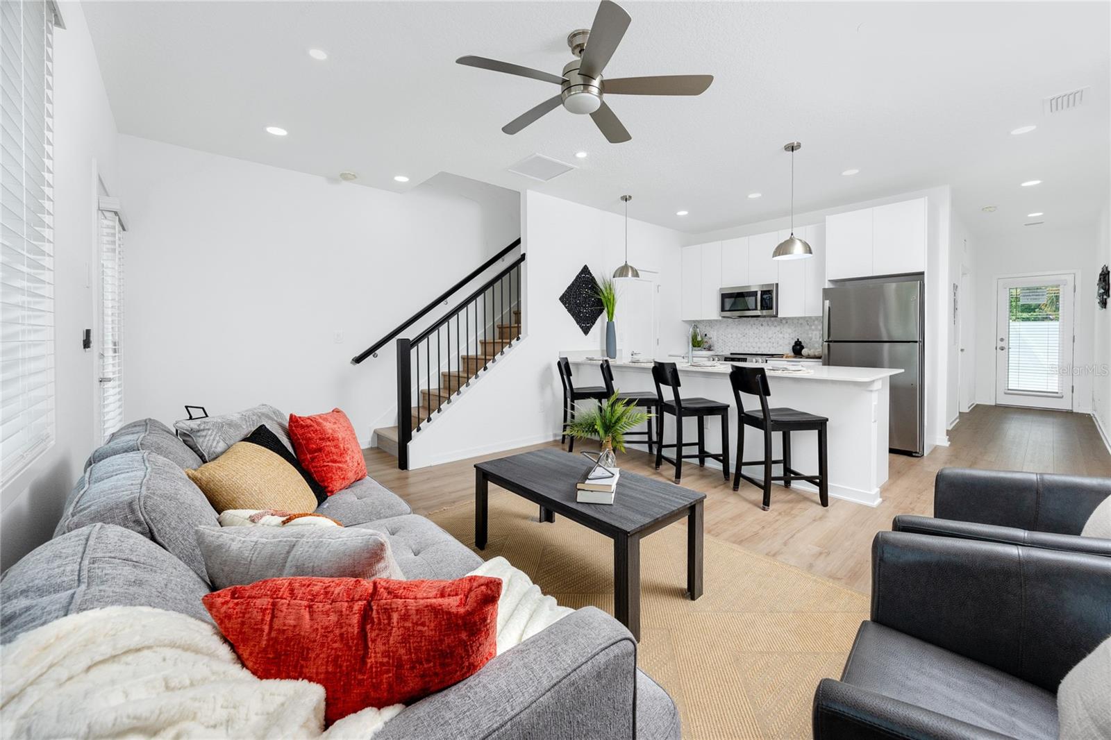 Image 7 of 46 For 3402 28th Avenue 2