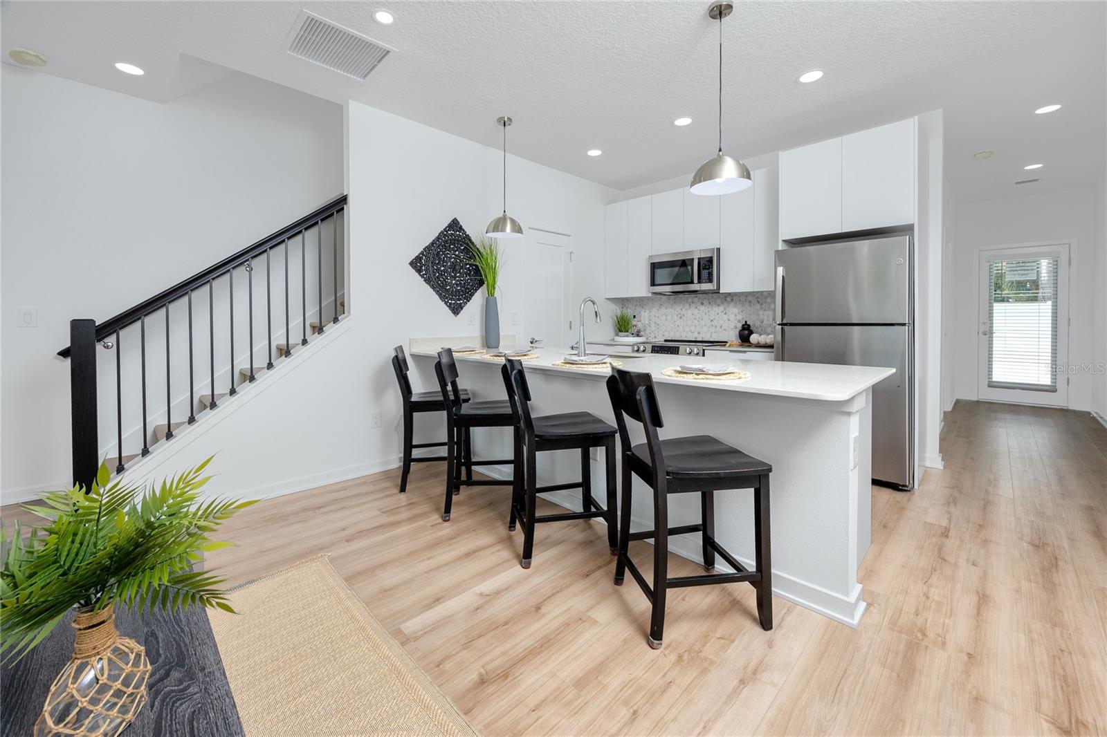 Image 9 of 46 For 3402 28th Avenue 2