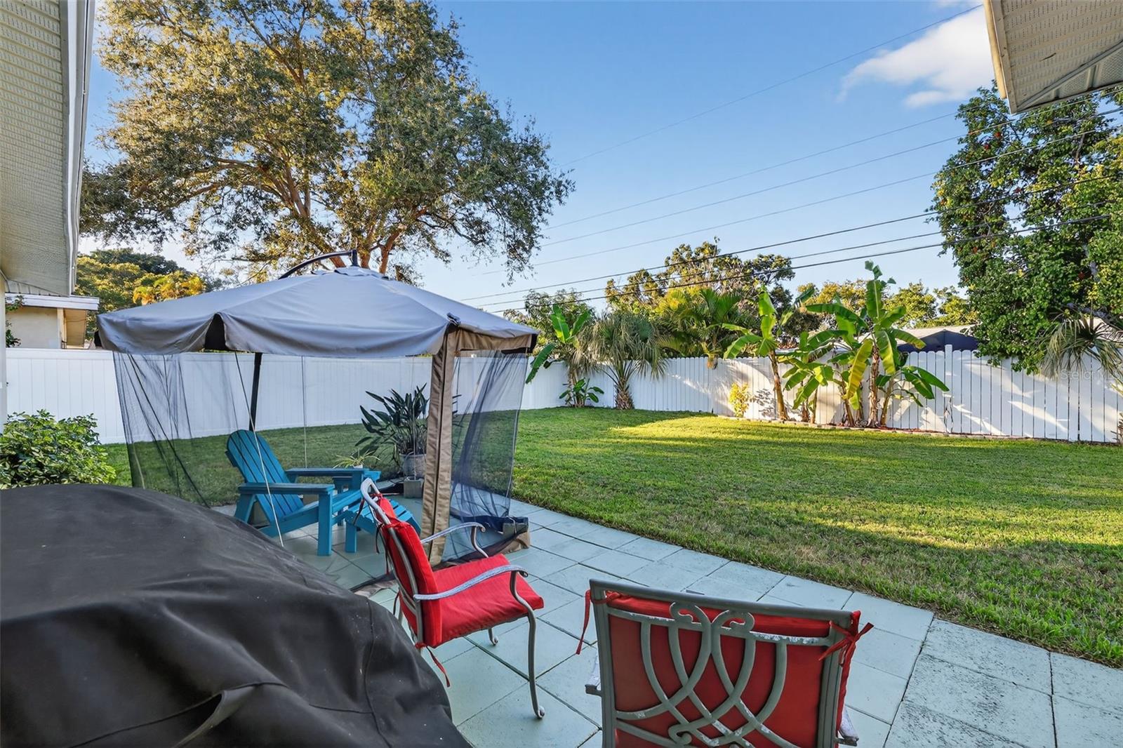 Image 21 of 28 For 13583 Croft Drive N