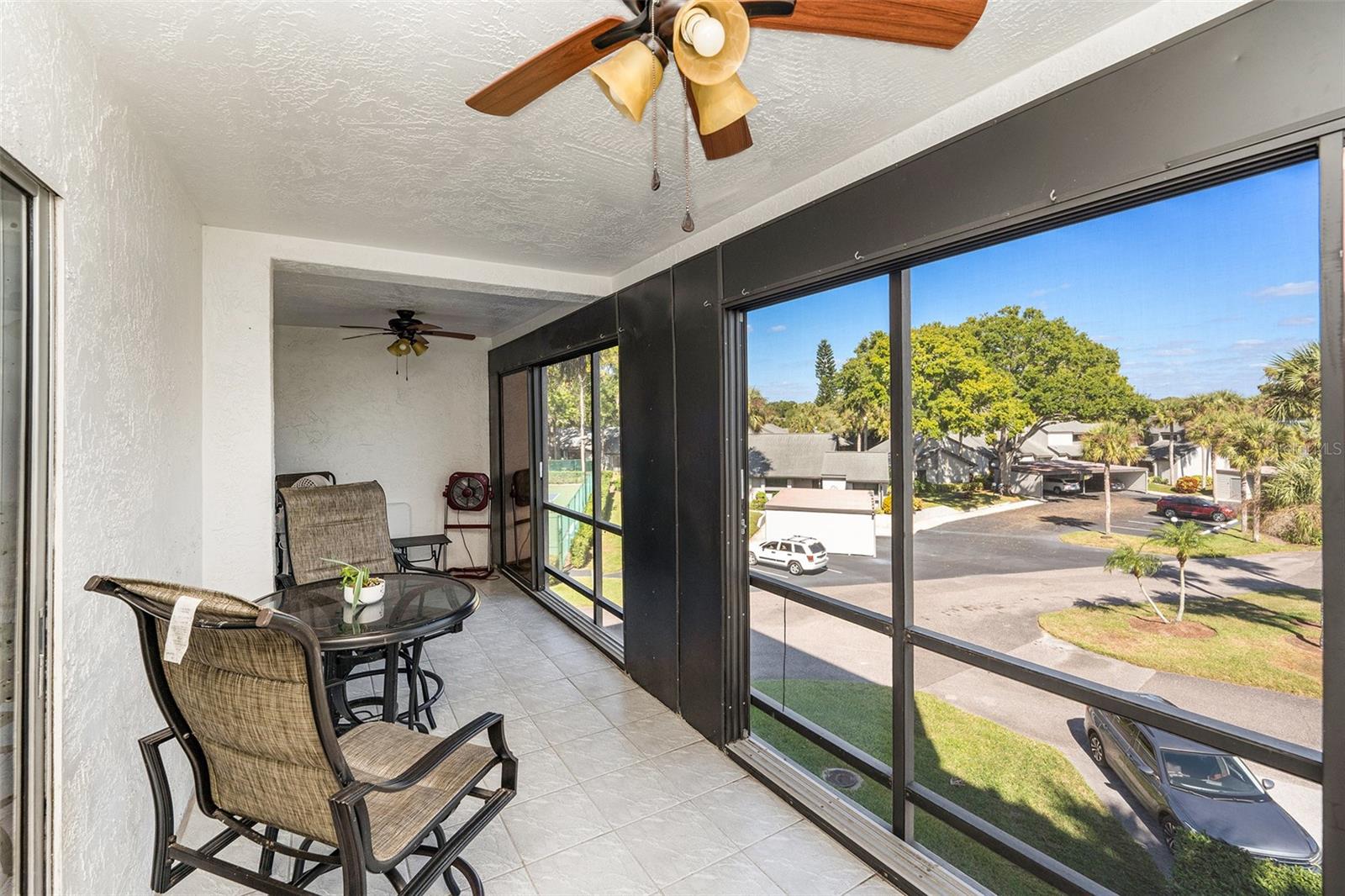 Image 20 of 31 For 90 Highland Avenue 1201