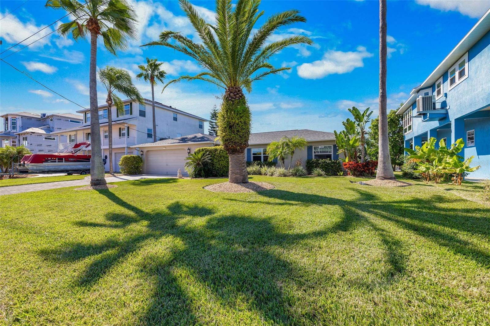 Image 27 of 37 For 4151 Camelia Drive