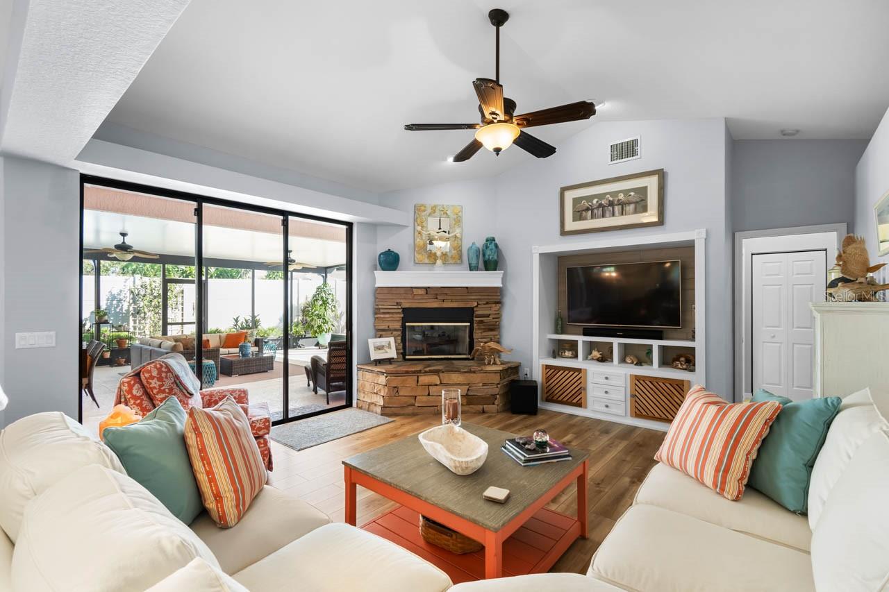 Image 17 of 66 For 1814 78th Street W