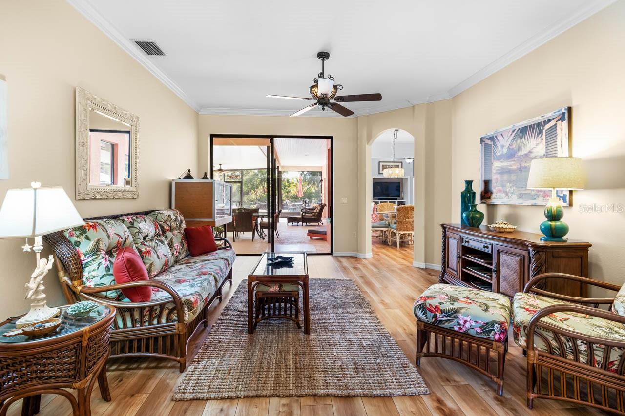 Image 6 of 66 For 1814 78th Street W