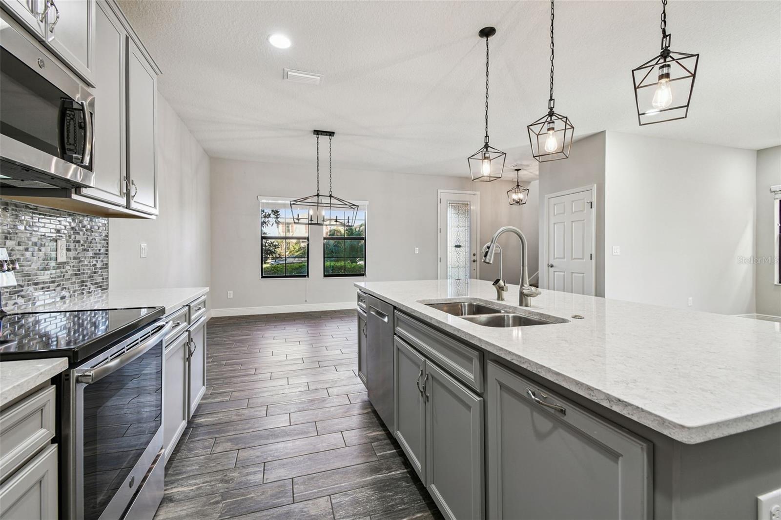 Image 12 of 69 For 12413 Triple Creek Boulevard