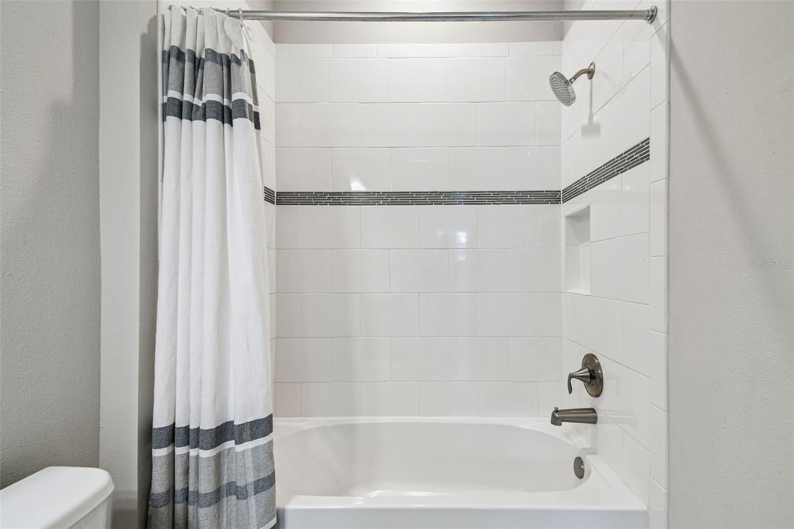 Image 19 of 69 For 12413 Triple Creek Boulevard