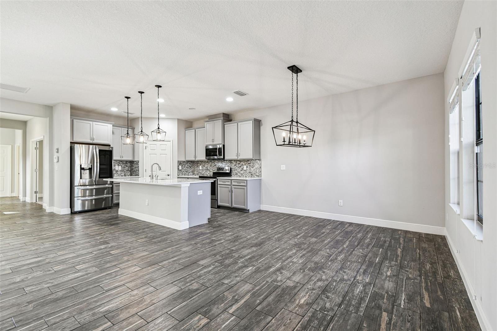 Image 6 of 69 For 12413 Triple Creek Boulevard