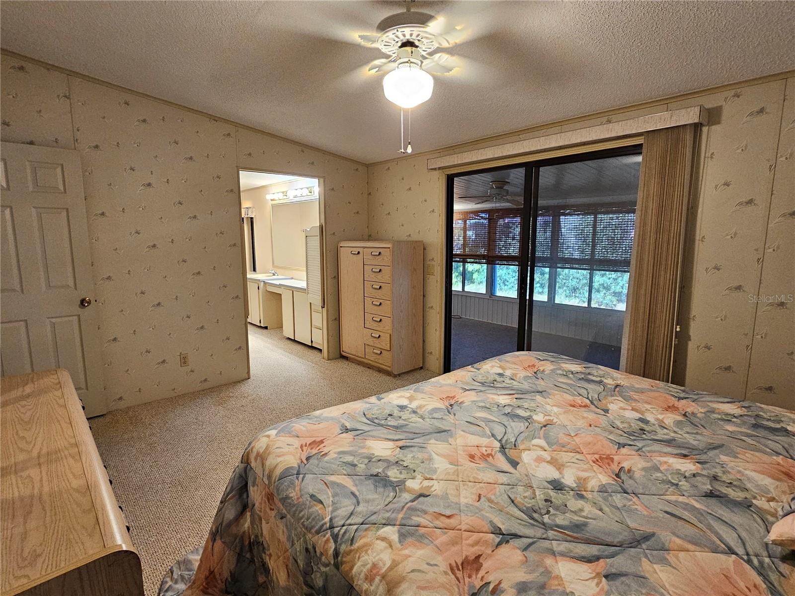 Image 20 of 34 For 101 Dolphin Drive N