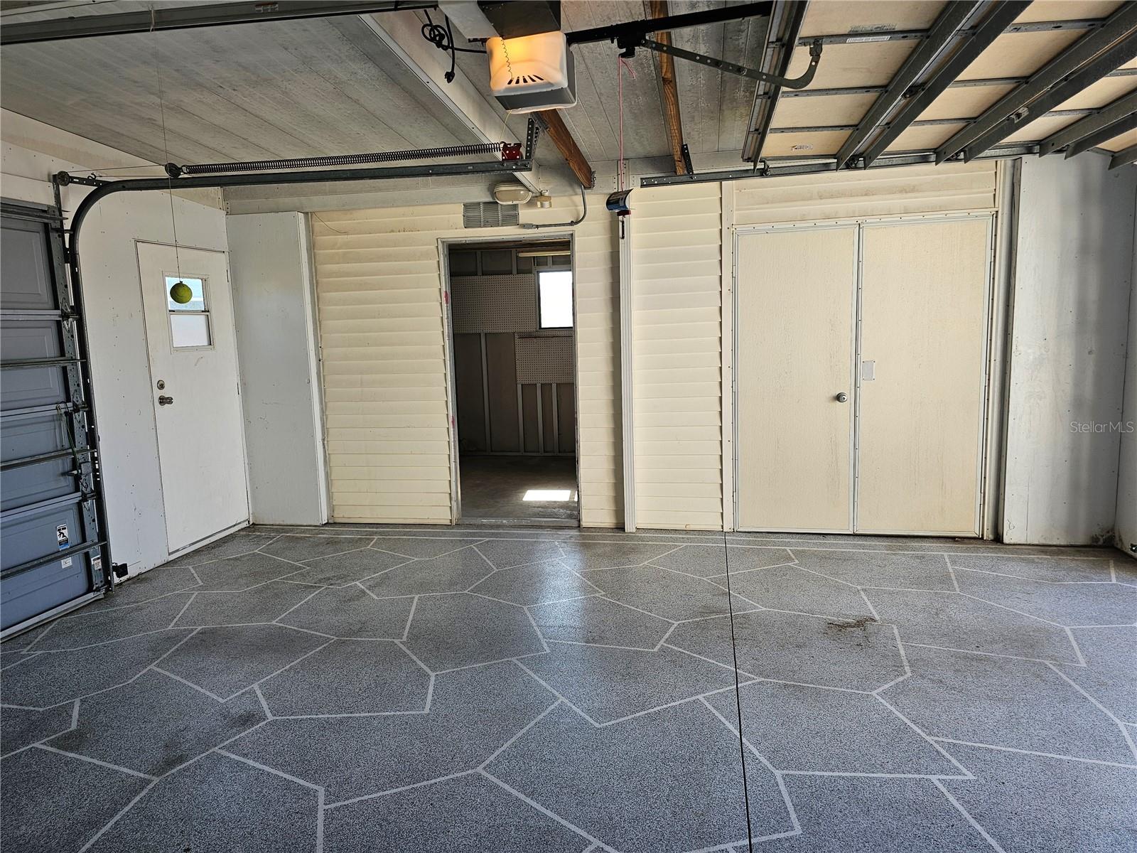 Image 32 of 34 For 101 Dolphin Drive N