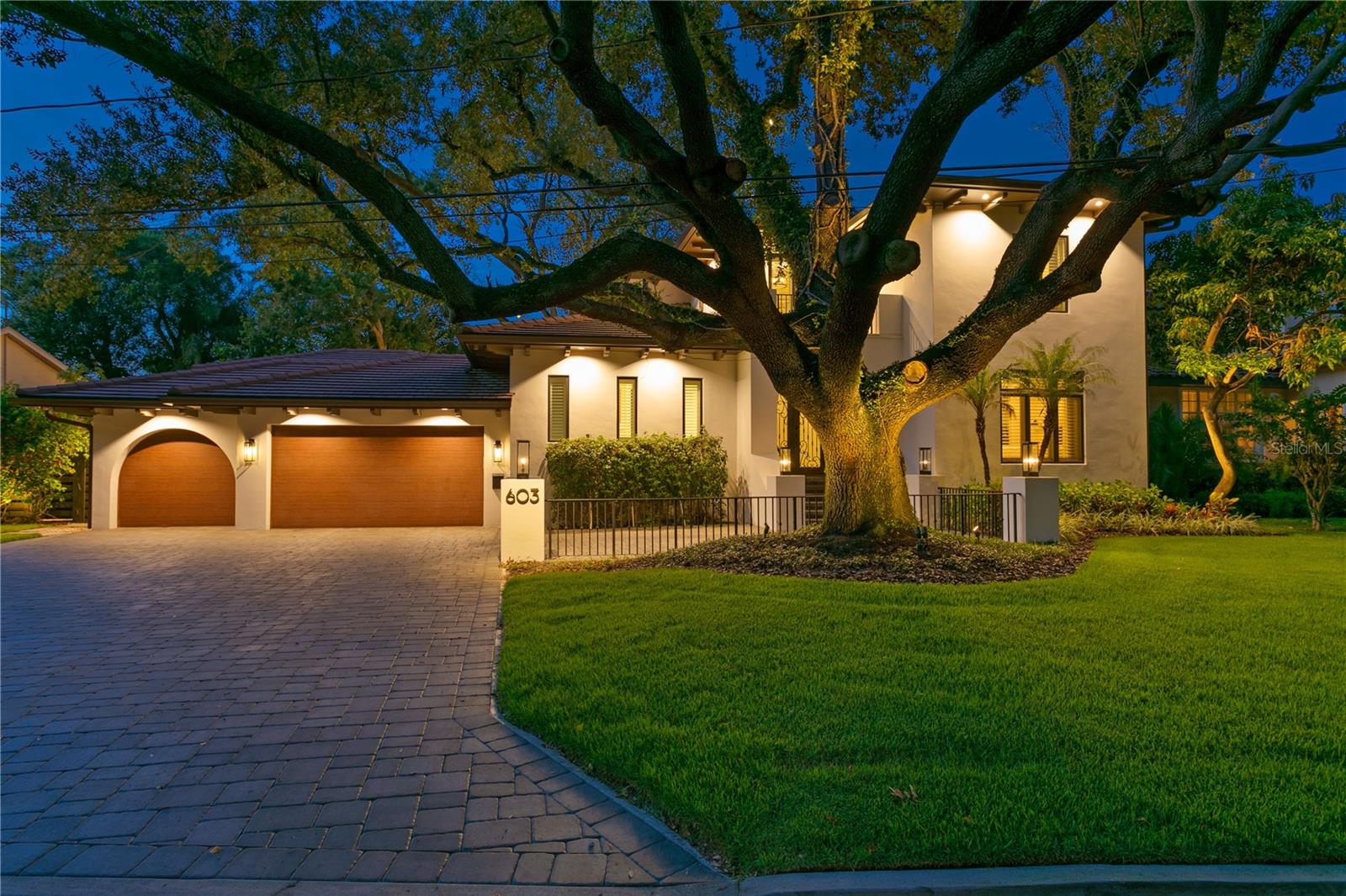 Listing photo id 0 for 603 Marmora Avenue