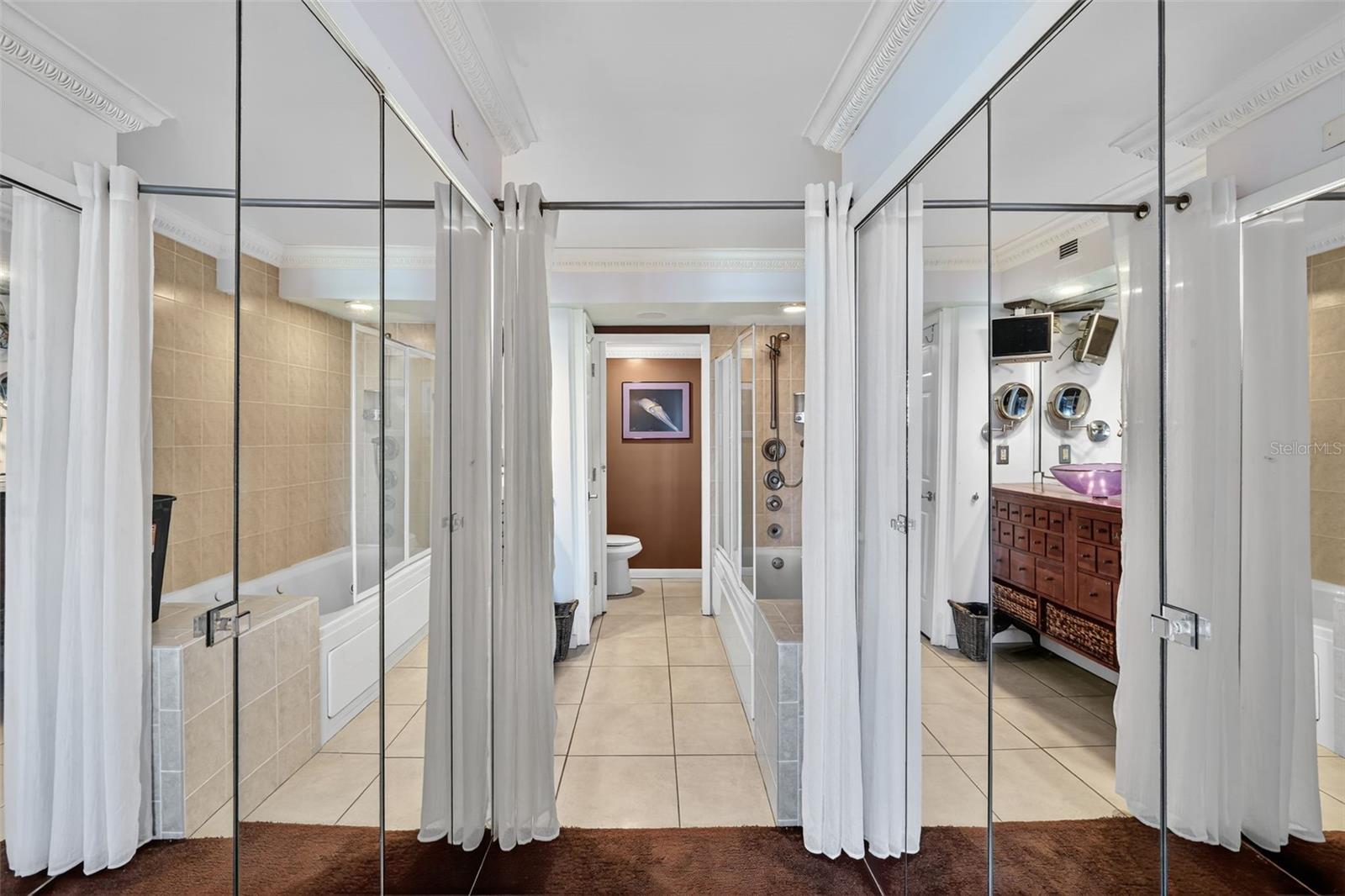 Image 18 of 34 For 800 Gulfview Boulevard 806