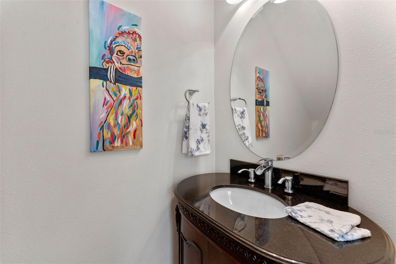 Image 17 of 39 For 2555 Platt Street