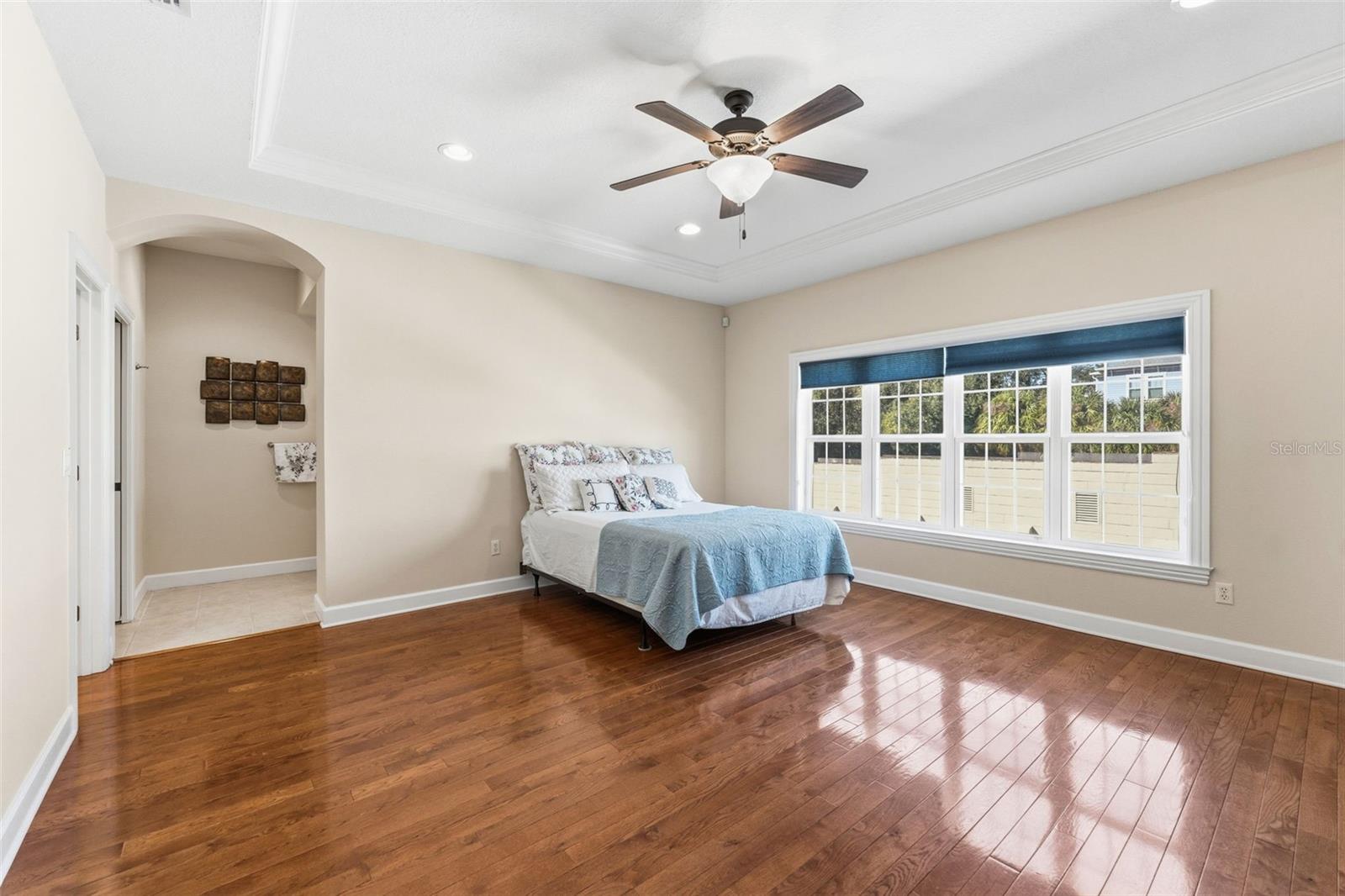 Image 19 of 39 For 2555 Platt Street