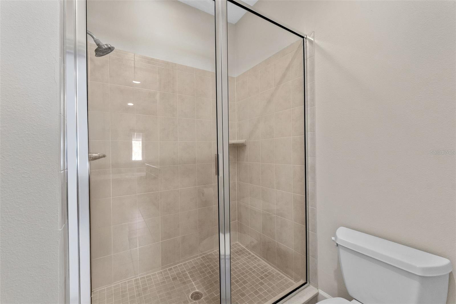 Image 22 of 39 For 2555 Platt Street